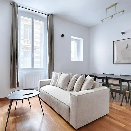 Concorde Saint Honore Charming 1br 4p Parigi